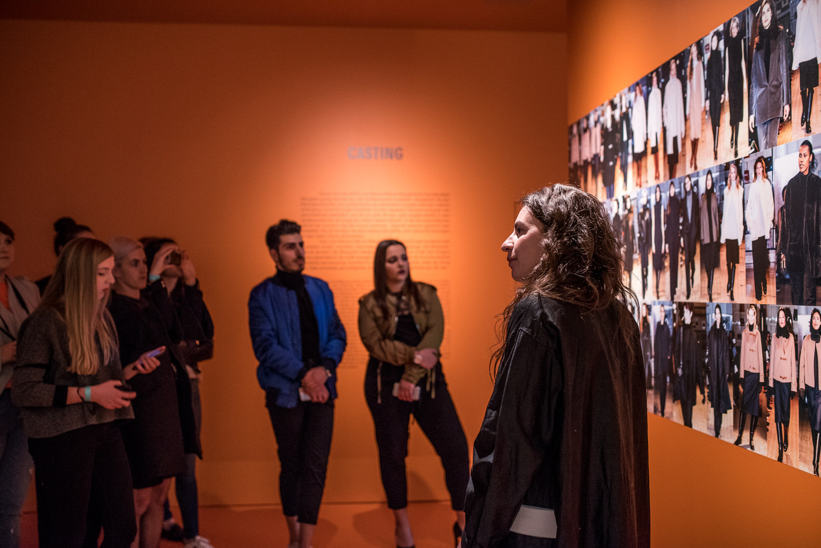 Collection presentation: Fashion from the MoMu collection – secondary & higher education