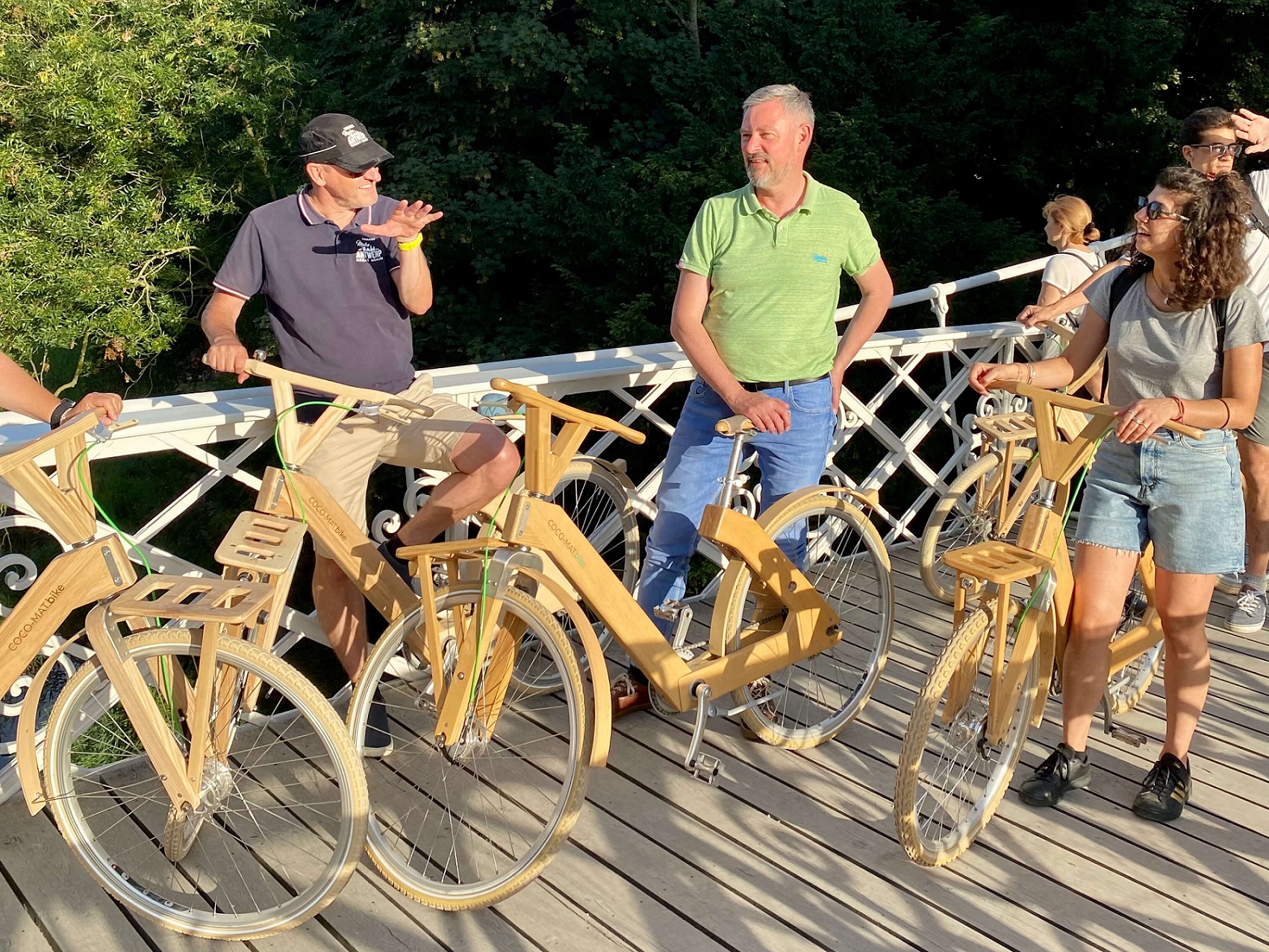 Antwerp Eco tour on wooden bikes