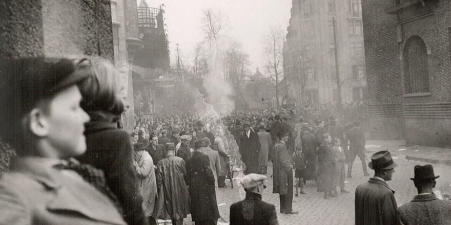 City at war. Antwerp, 1940-1945